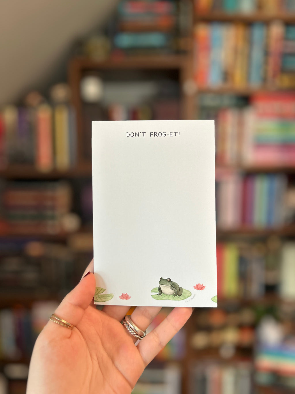 Frog-themed tear-away notepad featuring a frog on a lily pad with the phrase "Don't Frog-Et!"